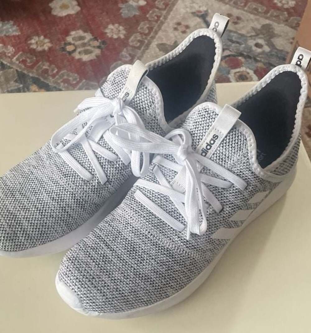 Adidas Cloudfoam Pure 2.0 Running Shoes White Grey Knit. Women’s size 9.5